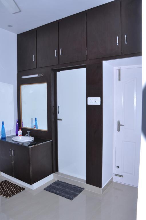 Srirangam Suit Rooms Tiruchirappalli Δωμάτιο φωτογραφία