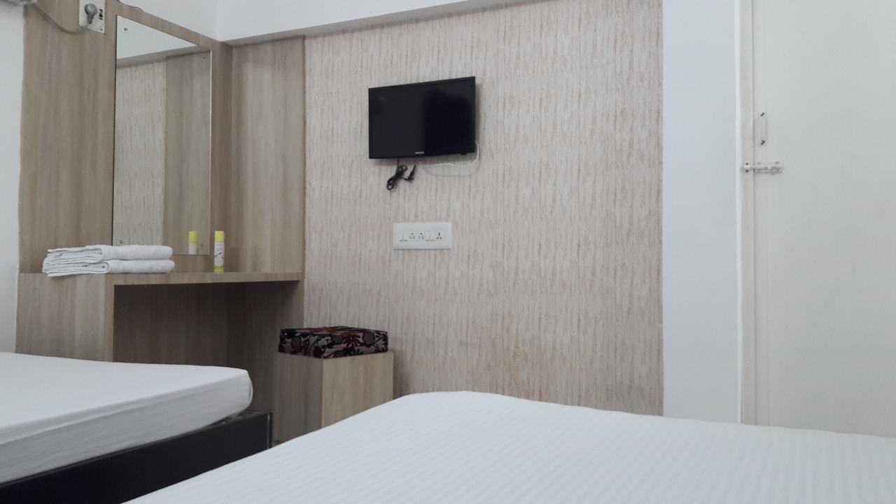 Srirangam Suit Rooms Tiruchirappalli Εξωτερικό φωτογραφία